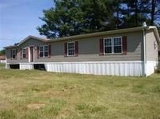 6434 Beaver Dam Rd SE, New Philadelphia, OH 44663