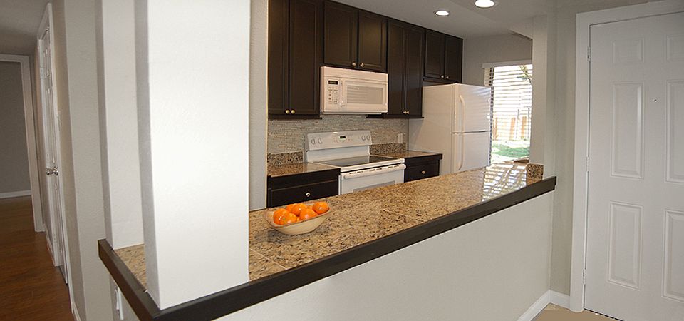 1st image of 6723 Eastridge Dr #6
