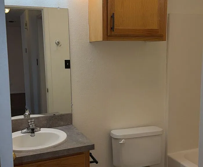 812 S Elgin Ave #4 — Photo 9
