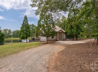1364 Old Bishop Rd, Bishop, GA 30621