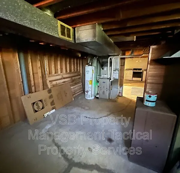 6188 Cabrini Ln — Photo 8