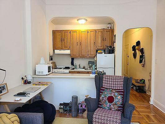 5th image of 773 Carroll St APT 2A
