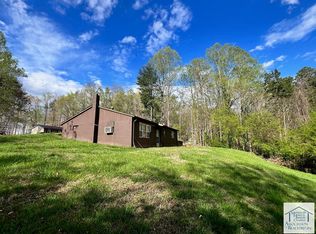 181 Lloyd Ln, Martinsville, VA 24112