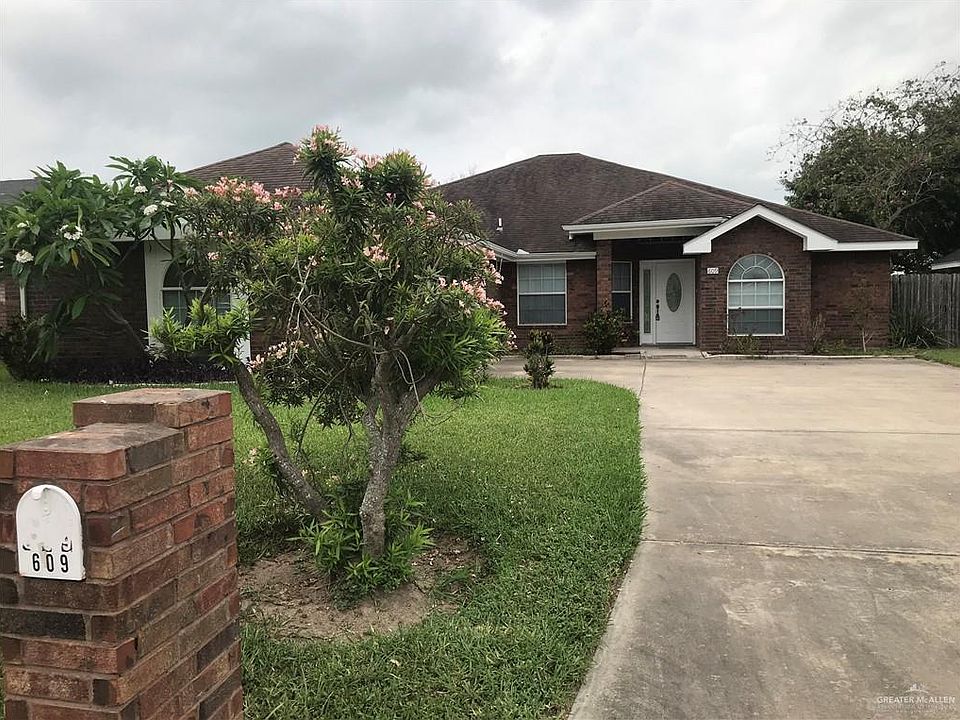 1st image of 609 Baltic Ave