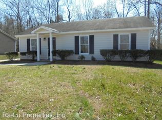 523 Apple Ridge Rd, Greensboro, NC 27406