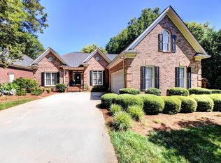 6216 Creola Rd, Charlotte, NC 28270