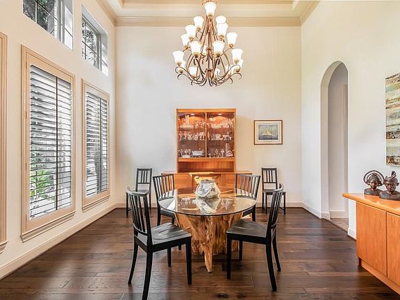 4th image of 4410 Oxbow Cir W