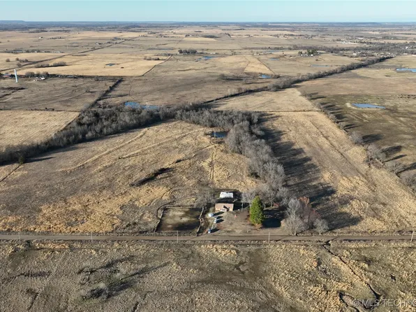 14014 W 113th St S, Council Hill, OK 74428