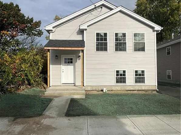 67 Chester Ave, Providence, RI 02907