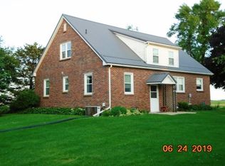523 Ocean Ave, Clarence, IA 52216