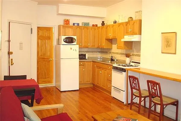 Rented by Maz Group NY | media 15