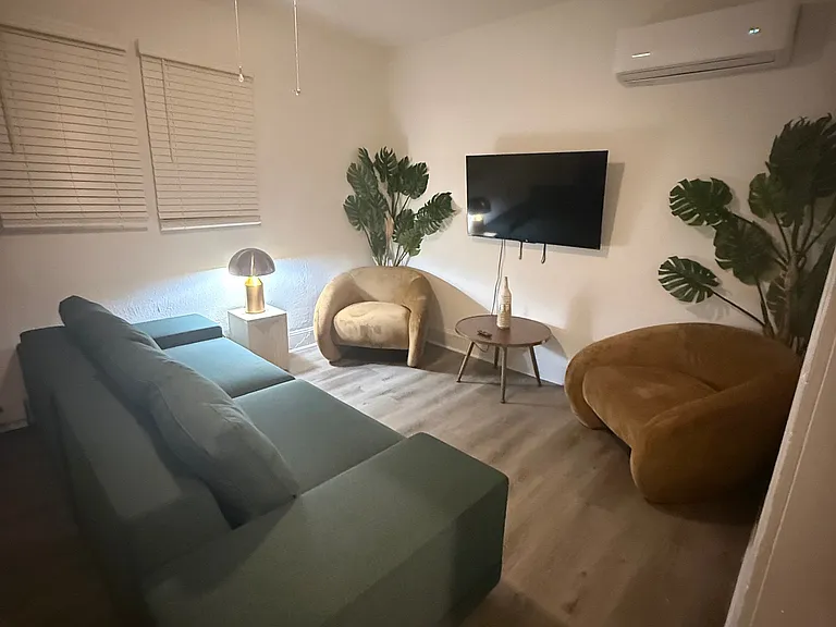 263 A View — Photo 19