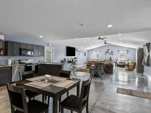 107 Purdy Dr, Buckley, MI 49620