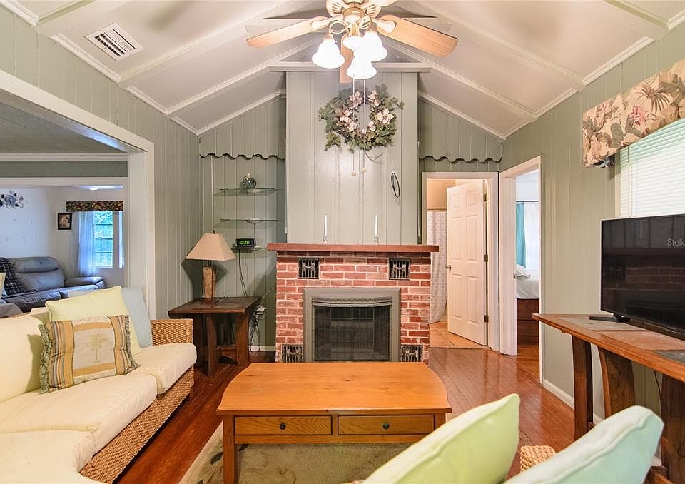 1st image of 257 DESOTO AVENUE