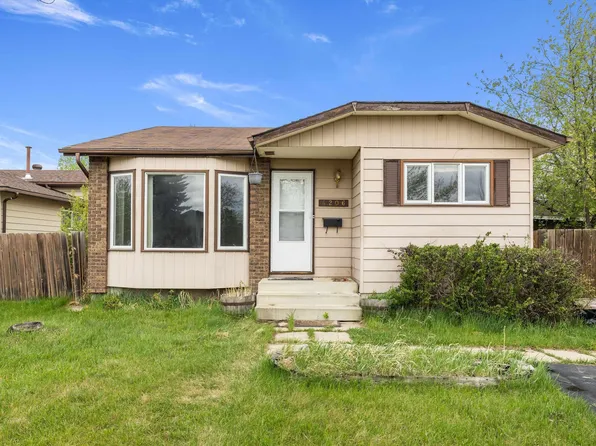 4206 33rd Ave, Leduc, AB T9E 6B7