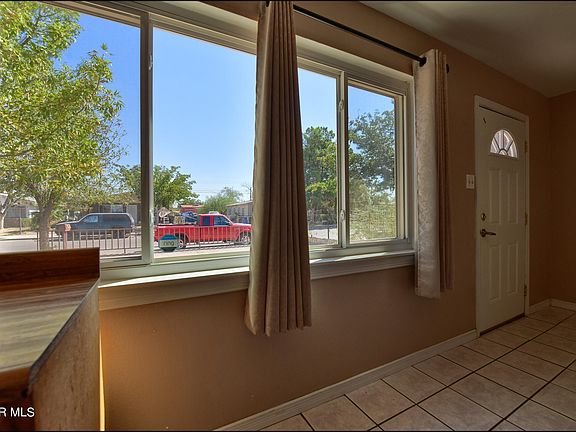 4th image of 1033 Christy Ave