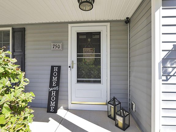 5th image of 750 Salinger Dr