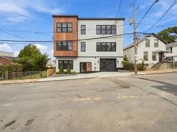 66 Homer St #3, Boston, MA 02128