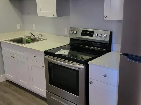 Welcome to Oak Park Your Ideal Home in Tallahassee's University District!