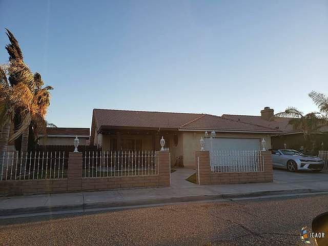 1st image of 210 Branding Iron Dr