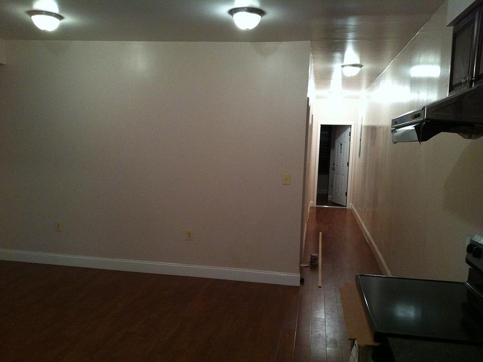 2nd image of 638 N 12th St