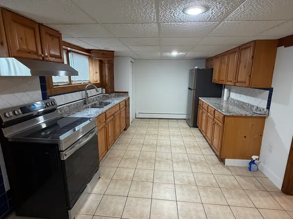 269 W Washington St, Bristol, CT