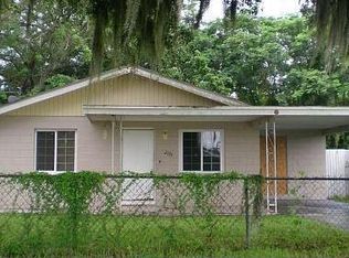 2135 Hillcrest Rd, Auburndale, FL 33823