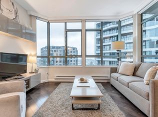 1383 Howe St #1306, Vancouver, BC V6Z 2R5