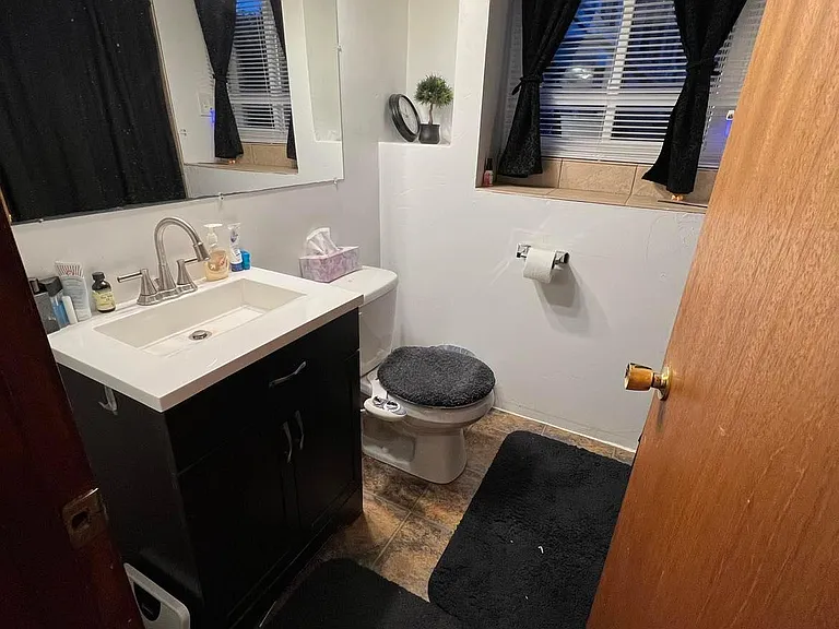 9 Putney Cir — Photo 6