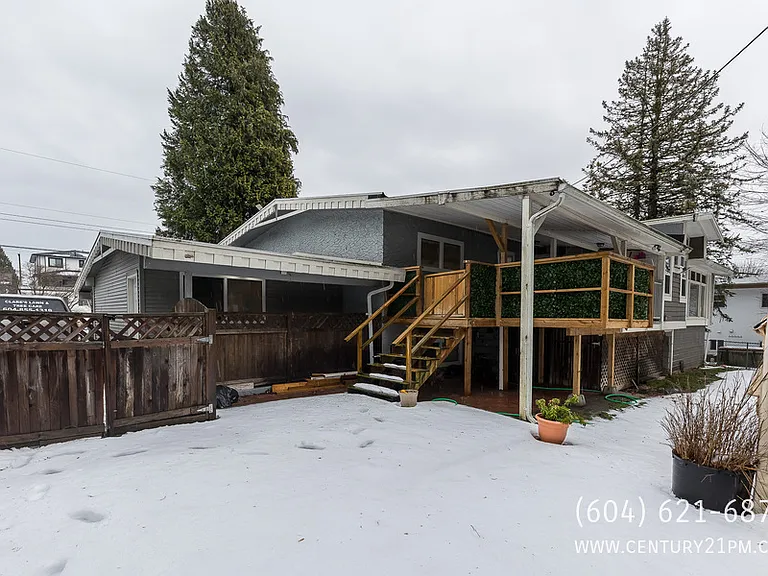 2088 Majestic Cres #UPPER — Photo 21