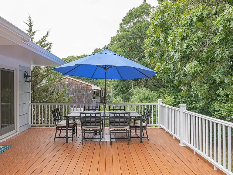 55 Shinnecock Rd #A — Photo 8