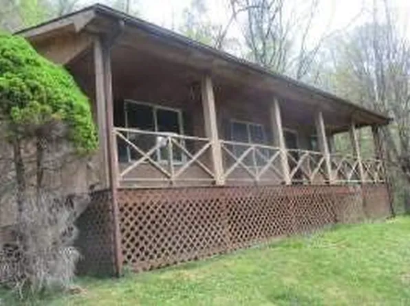782 Fred Holcombe Rd, Mars Hill, NC 28754