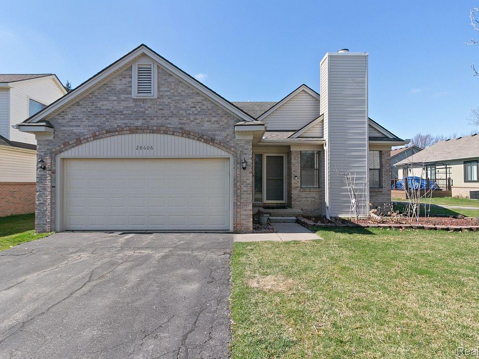 1st image of 28606 Bayberry Park Dr