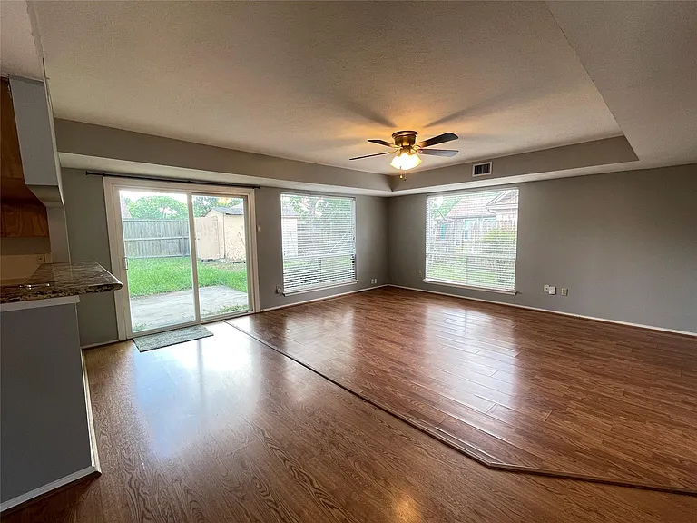 5006 Temple Bell Dr — Photo 11