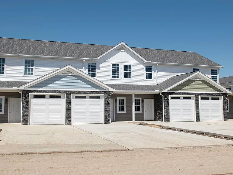 Villas at Sandy Creek — Photo 29