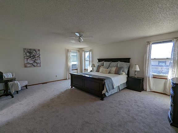 2nd image of 630 Wuthering Heights Dr