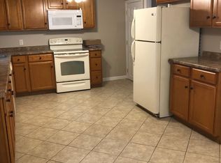 73 Ruth Ave, Rumford, RI 02916