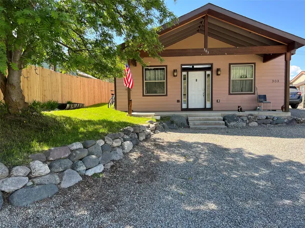 303 Central Ave, Eureka, MT 59917