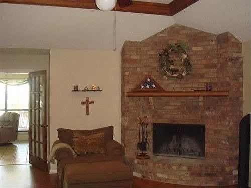 3rd image of 7030 Shanahan Dr