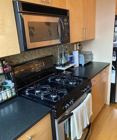 684 Massachusetts Ave #4 — Photo 6