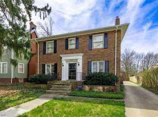 2798 Corydon Rd, Cleveland Heights, OH 44118