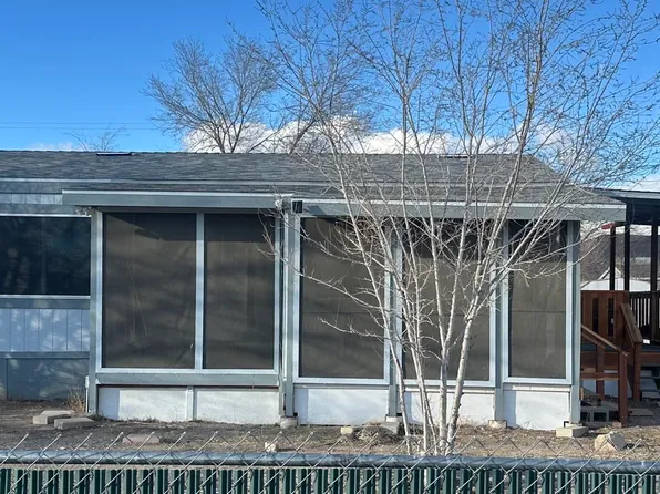 1740 Tuscarora St, Silver Springs, NV 89429