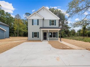 2412 Lees Chapel Rd, Greensboro, NC 27405