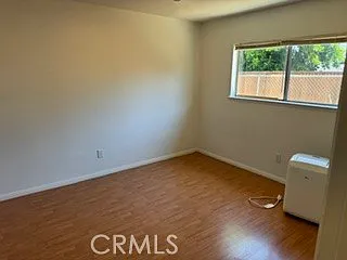 21310 Hiawatha St — Photo 8
