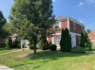 207 W Pacemont Rd, Columbus, OH 43202