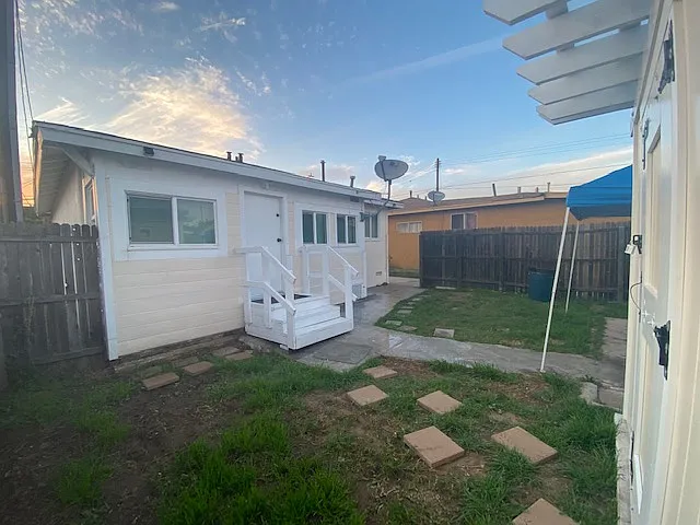 14604 S Condon Ave — Photo 8