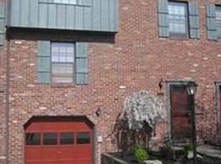 1202 Timberglen Dr, Imperial, PA 15126