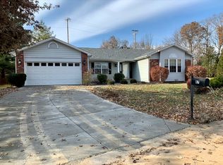 87 Cambridge Crossing Ct, Saint Charles, MO 63304