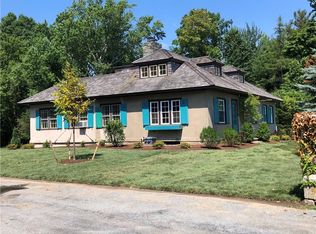 55 Ferry Rd, Bristol, RI 02809