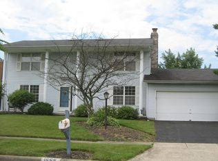 1555 Cree Ct, Grove City, OH 43123
